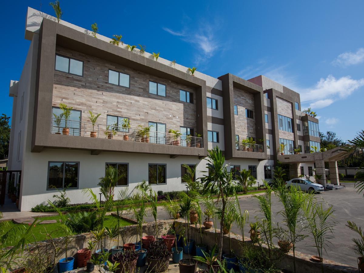 Hotel The Palms By Eagles Sekondi-Takoradi Exterior foto