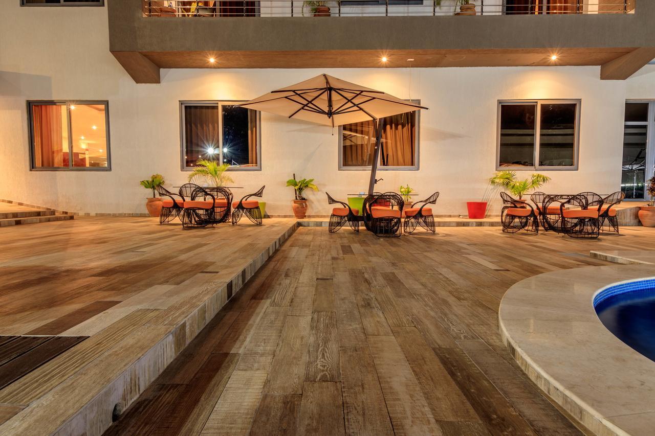 Hotel The Palms By Eagles Sekondi-Takoradi Exterior foto
